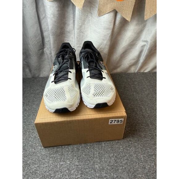On Cloud Cloudflow Mens Size 10.5M Black/White - Picture 10 of 10